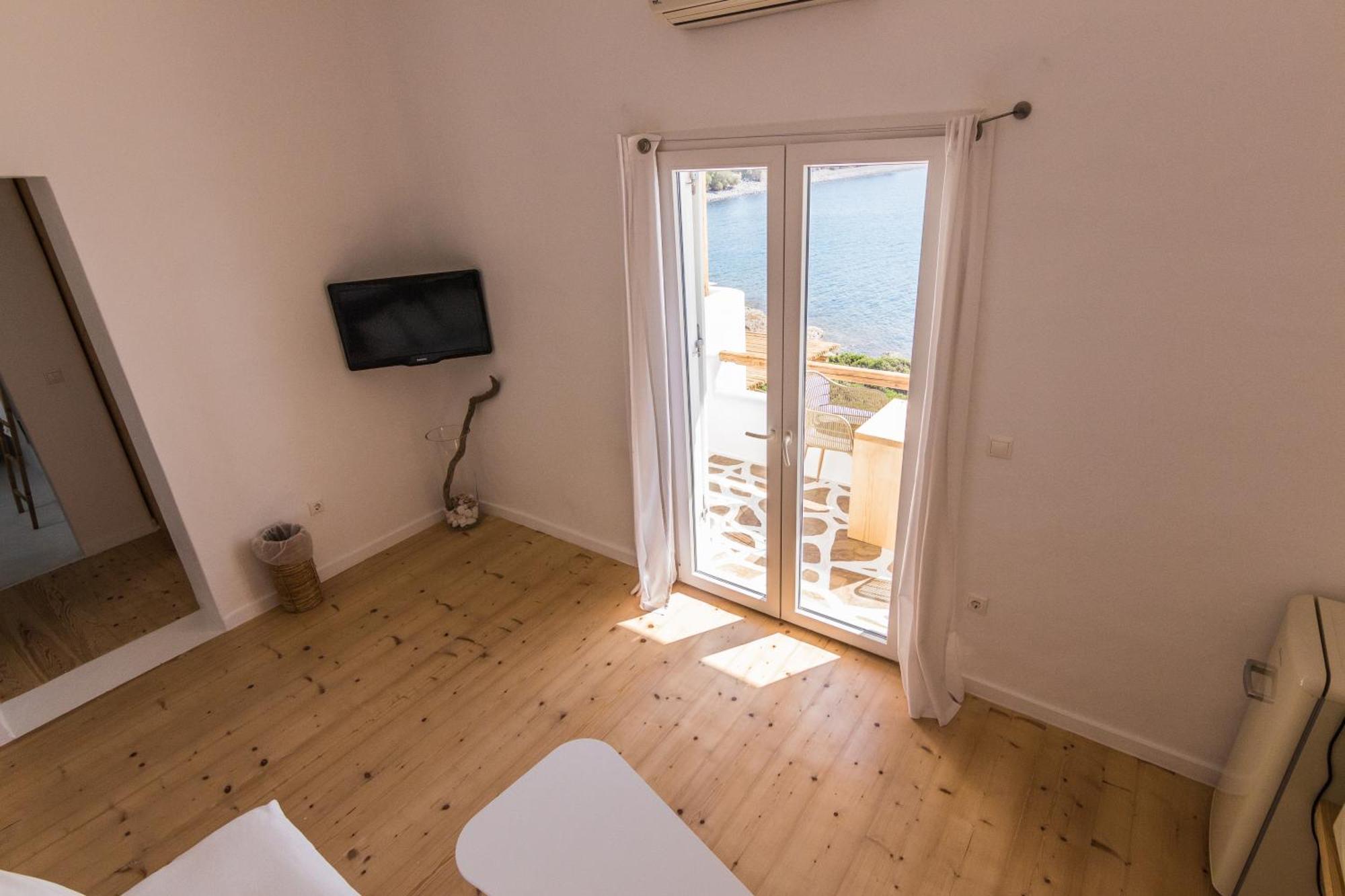 Salt Suites Milos Pollonia Dış mekan fotoğraf
